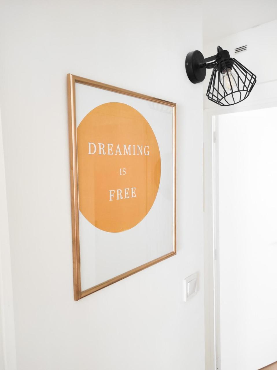 Le Cosy Valcros, Design Et Confort *